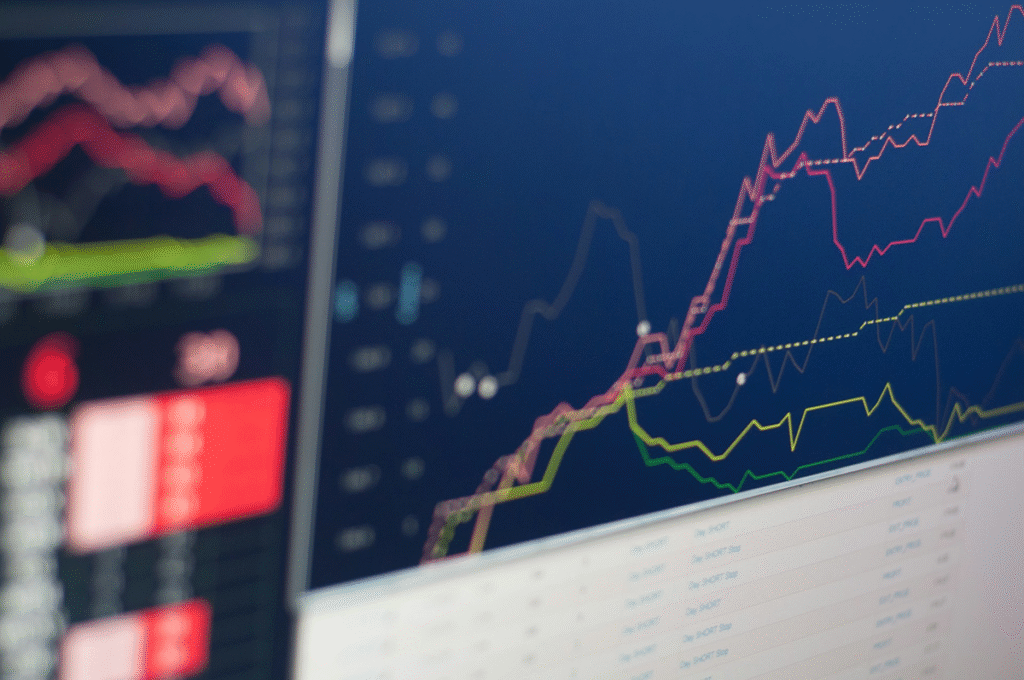 A Developer’s Guide to Building Custom Kubernetes Dashboards for Real-Time Insights
